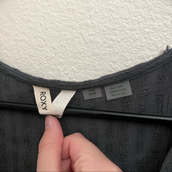 Gray Tie Long Sleeve Top - Picture 4 of 4